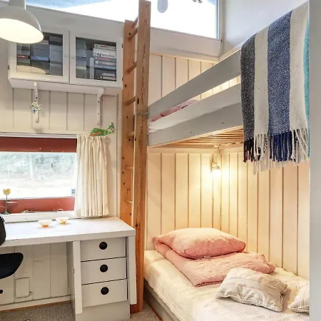 Holiday home Holiday Lxix